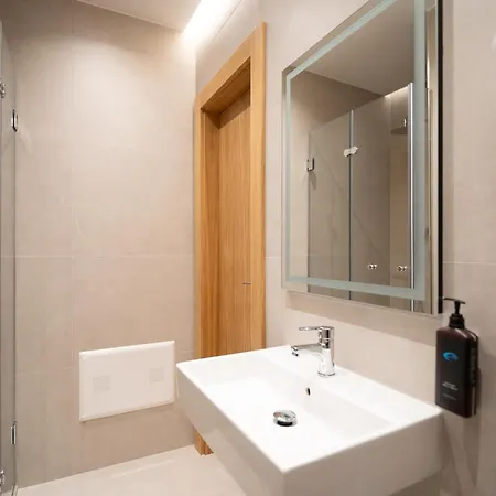 Inn Boutique Jera Tirana