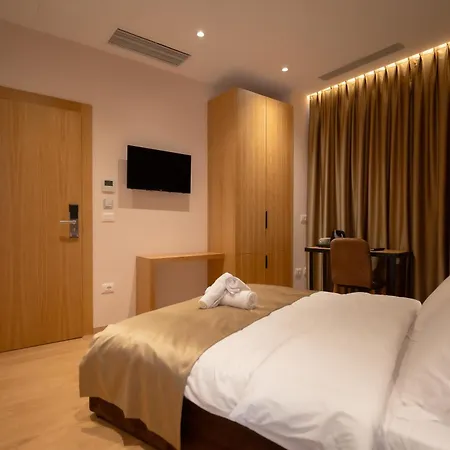 Boutique Jera 3* تيرانا